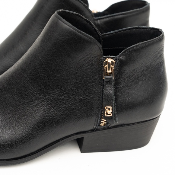 Aerosoles Collaroy Black Leather Ankle Booties Size 10M - Picture 6 of 12